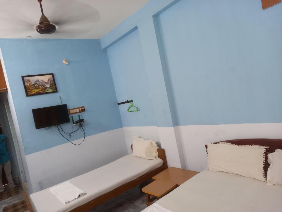 Parisha Residency- Temple Side Hotel チダンバラム エクステリア 写真